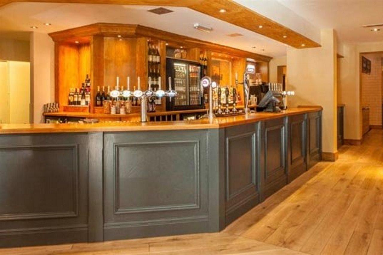 Premier Inn Guildford North - A3 מראה חיצוני תמונה